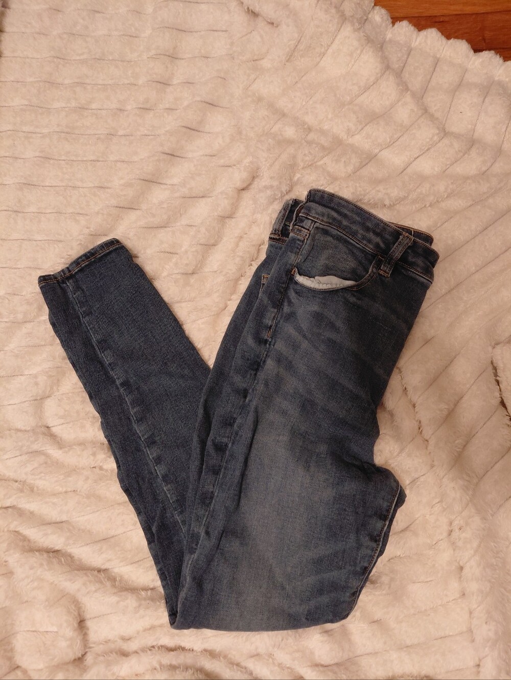 AE Super Hi Rise Long Skinny Jeans